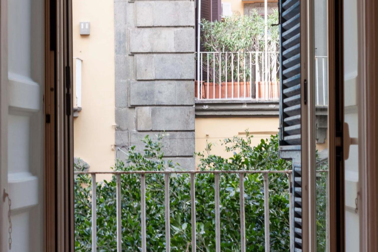 Un Rifugio Romantico A Napoli Extérieur photo